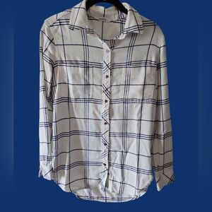 Athleta (2015 Era) White and Navy Plaid Shirt
